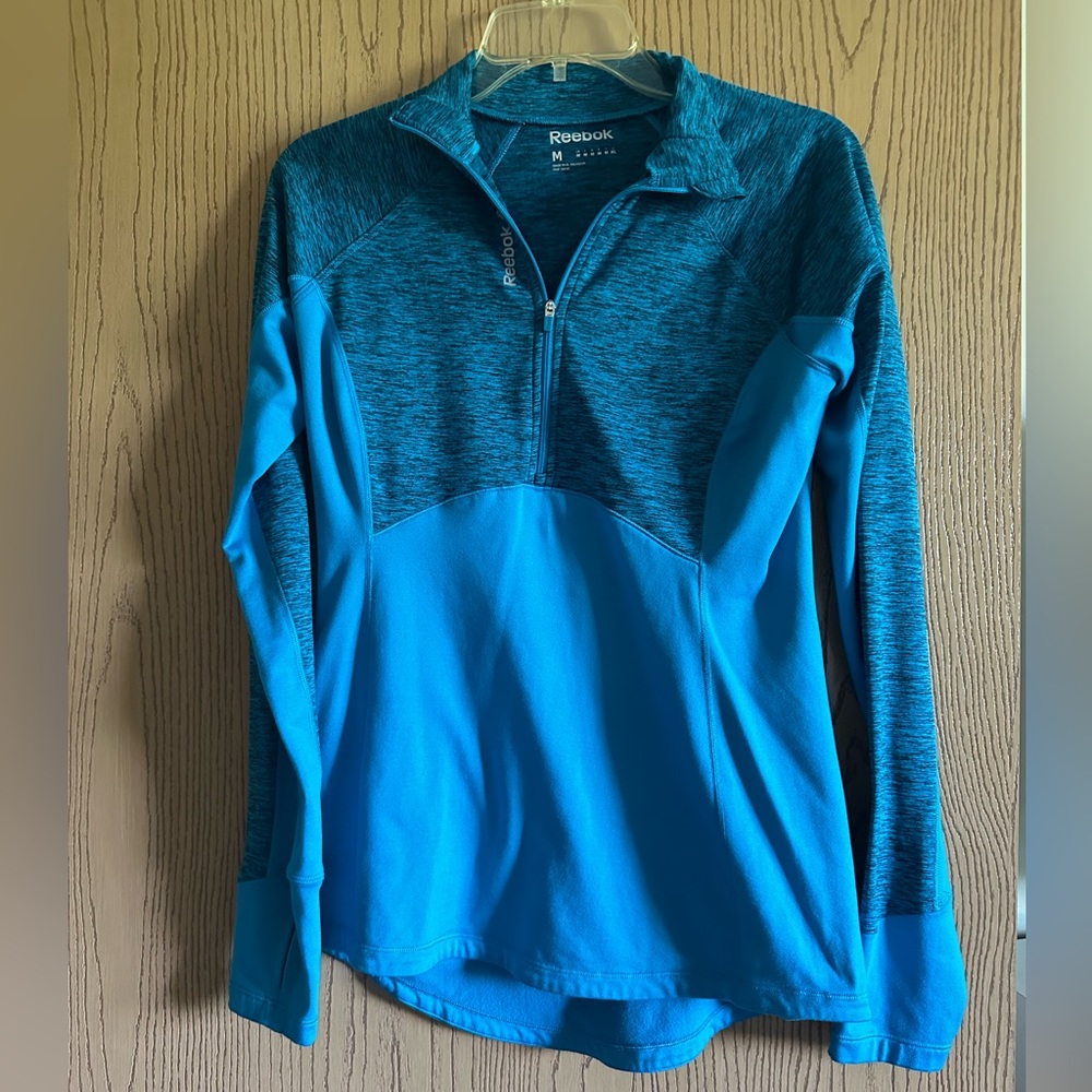 Reebok athletic long sleeve
